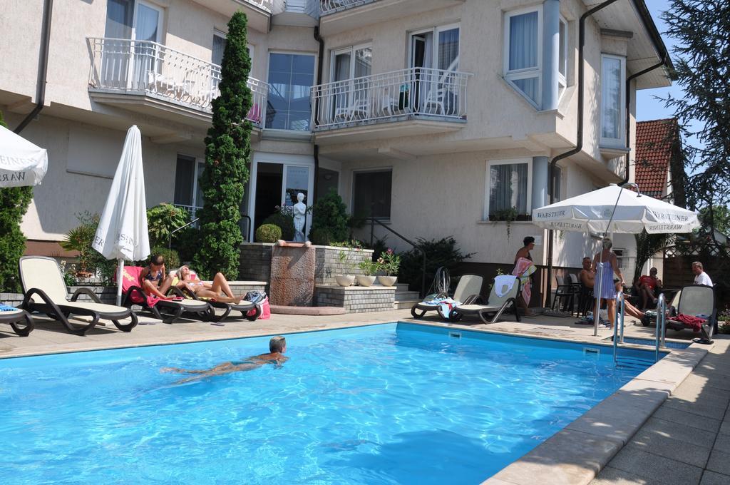 Hotel Diana Siófok Eksteriør billede