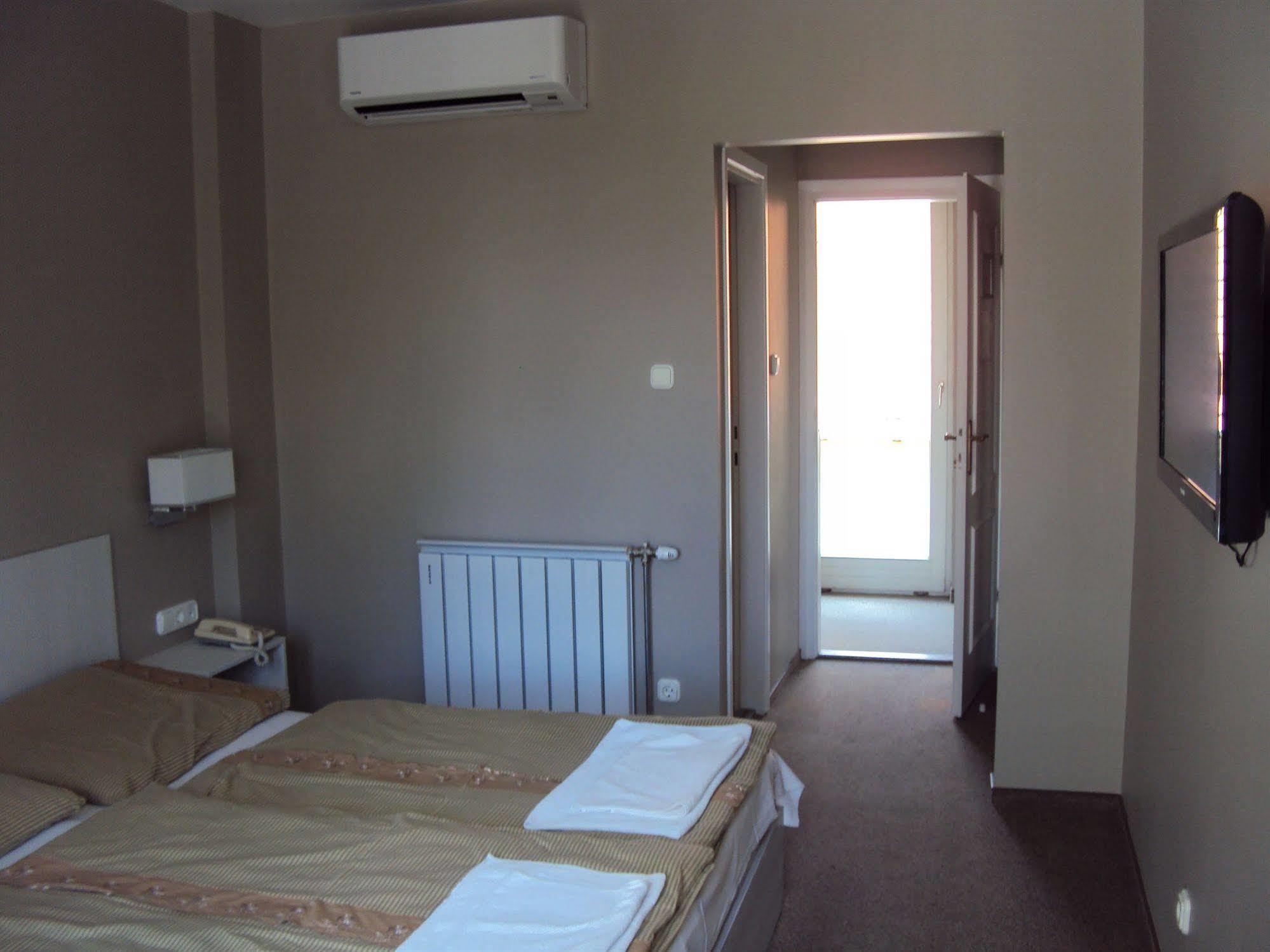 Hotel Diana Siófok Eksteriør billede