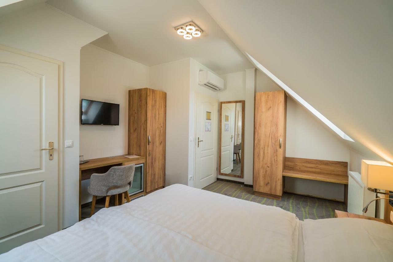 Hotel Diana Siófok Eksteriør billede